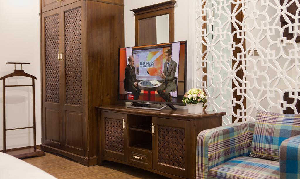 Maro Hotel Ханой Экстерьер фото